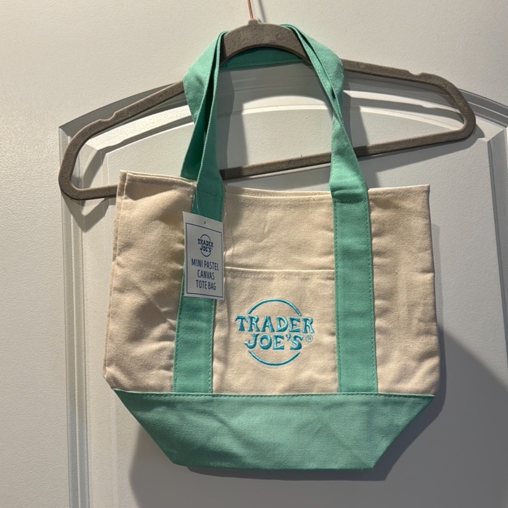 NWT! Trader Joe’s Mini Pastel Canvas Tote Green NWT